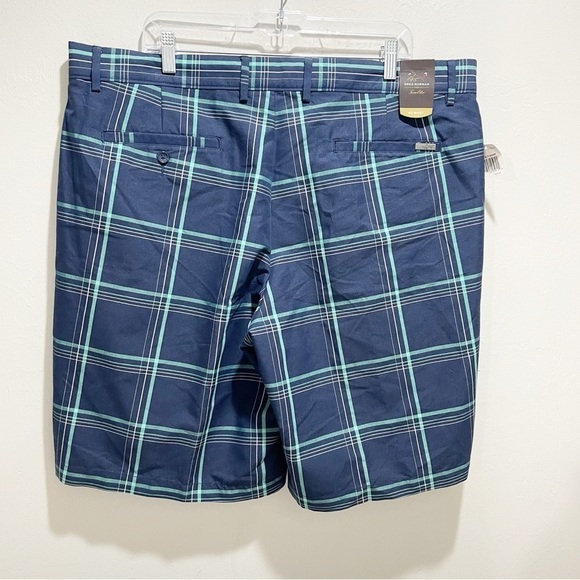 New GREG NORMAN FOR TASSO ELBA Men’s Navy Blue Plaid Short Quick Dry Size 40 - Picture 2 of 4